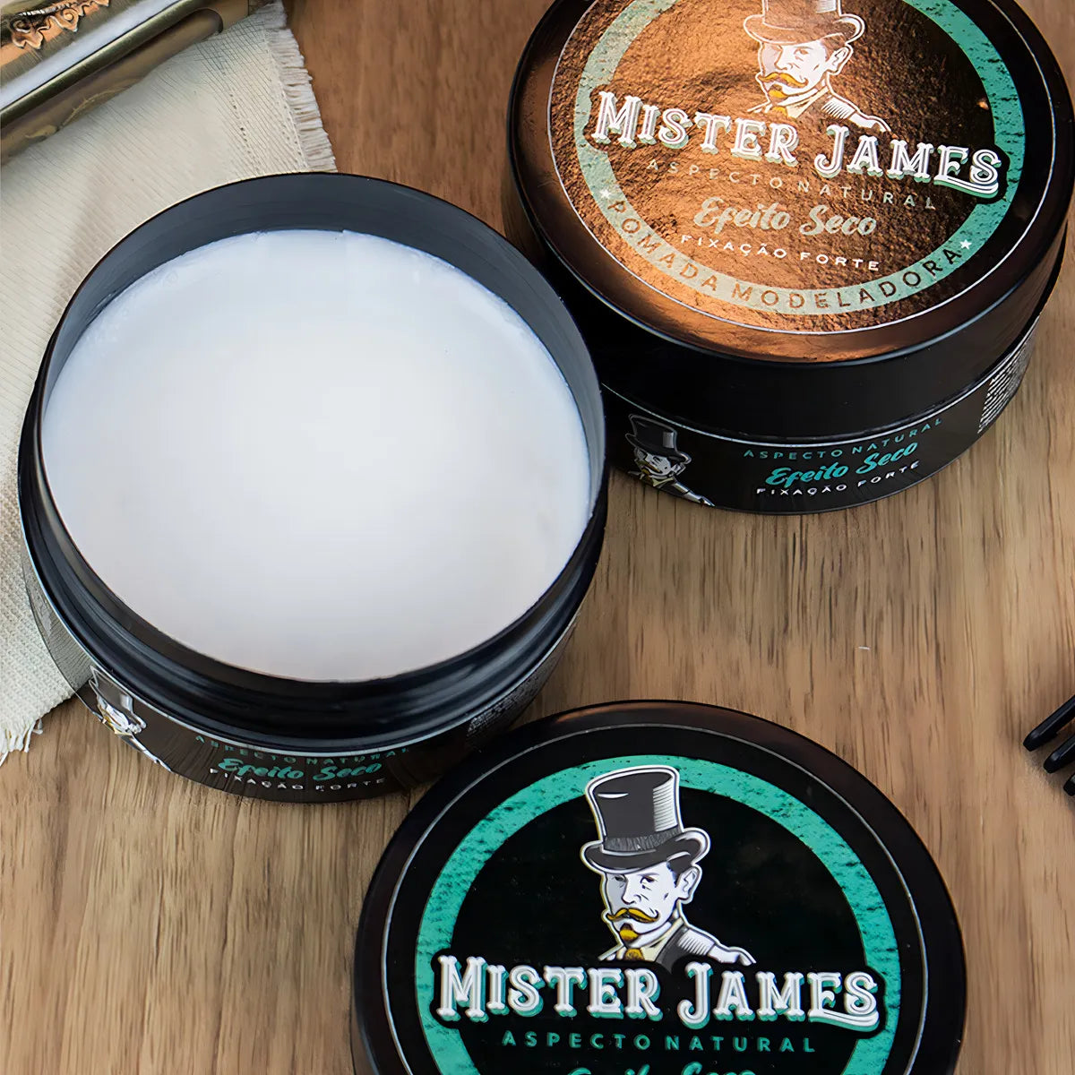 Pomada Modeladora Efeito Seco Mister James 90g Fixação Forte Anti-Frizz