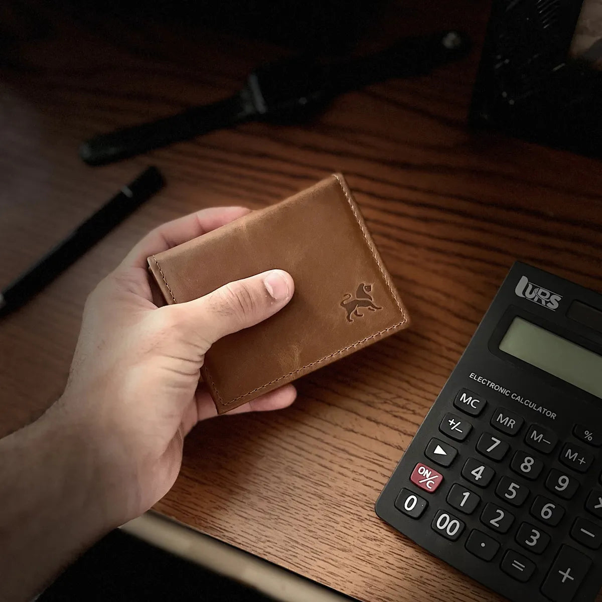 Carteira Masculina Couro Legítimo Slim Porta Cartões e CNH | Modelo Premium