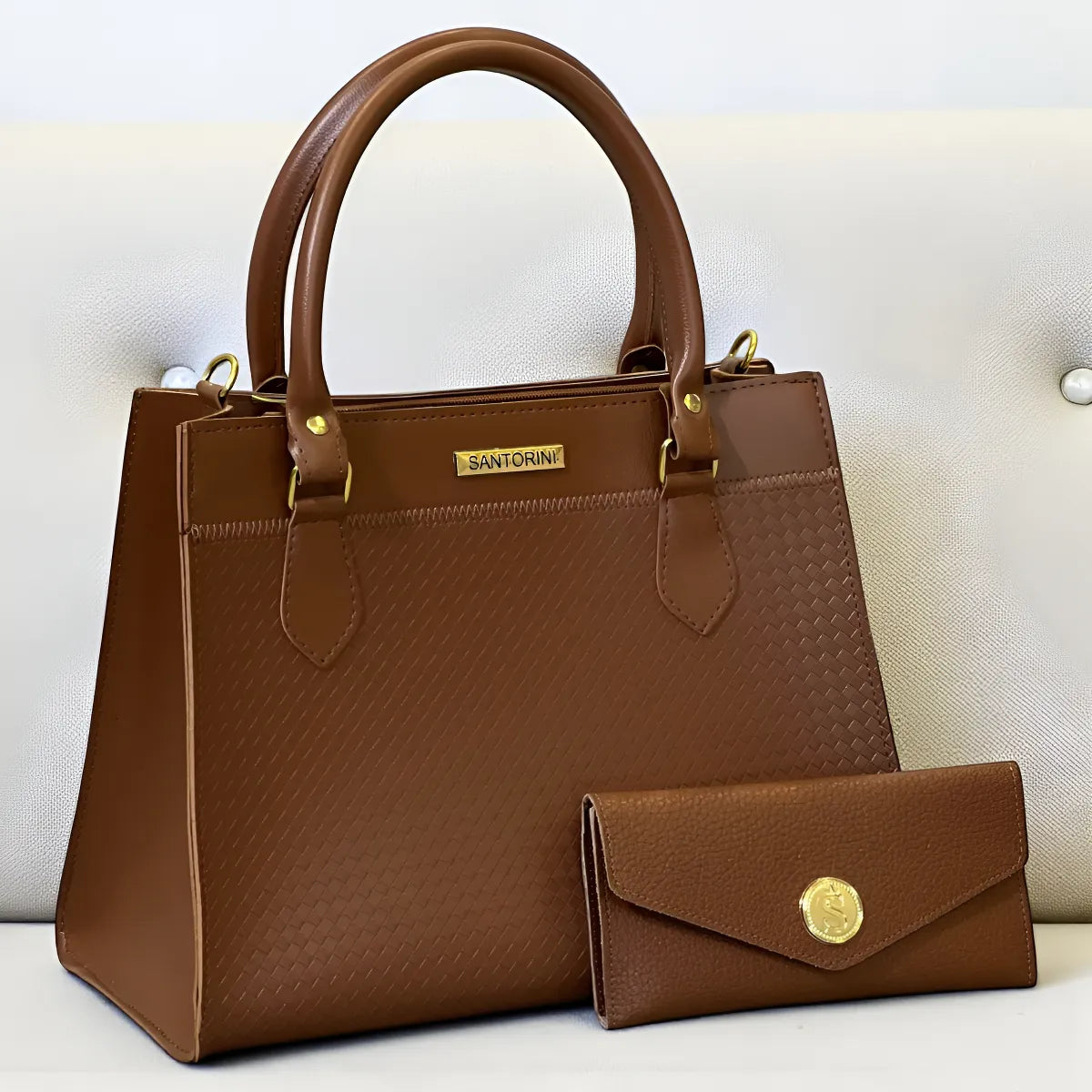 Kit Bolsa Feminina de Mão e Carteira – Couro Sintético Premium, Alça Transversal e Detalhes Dourados